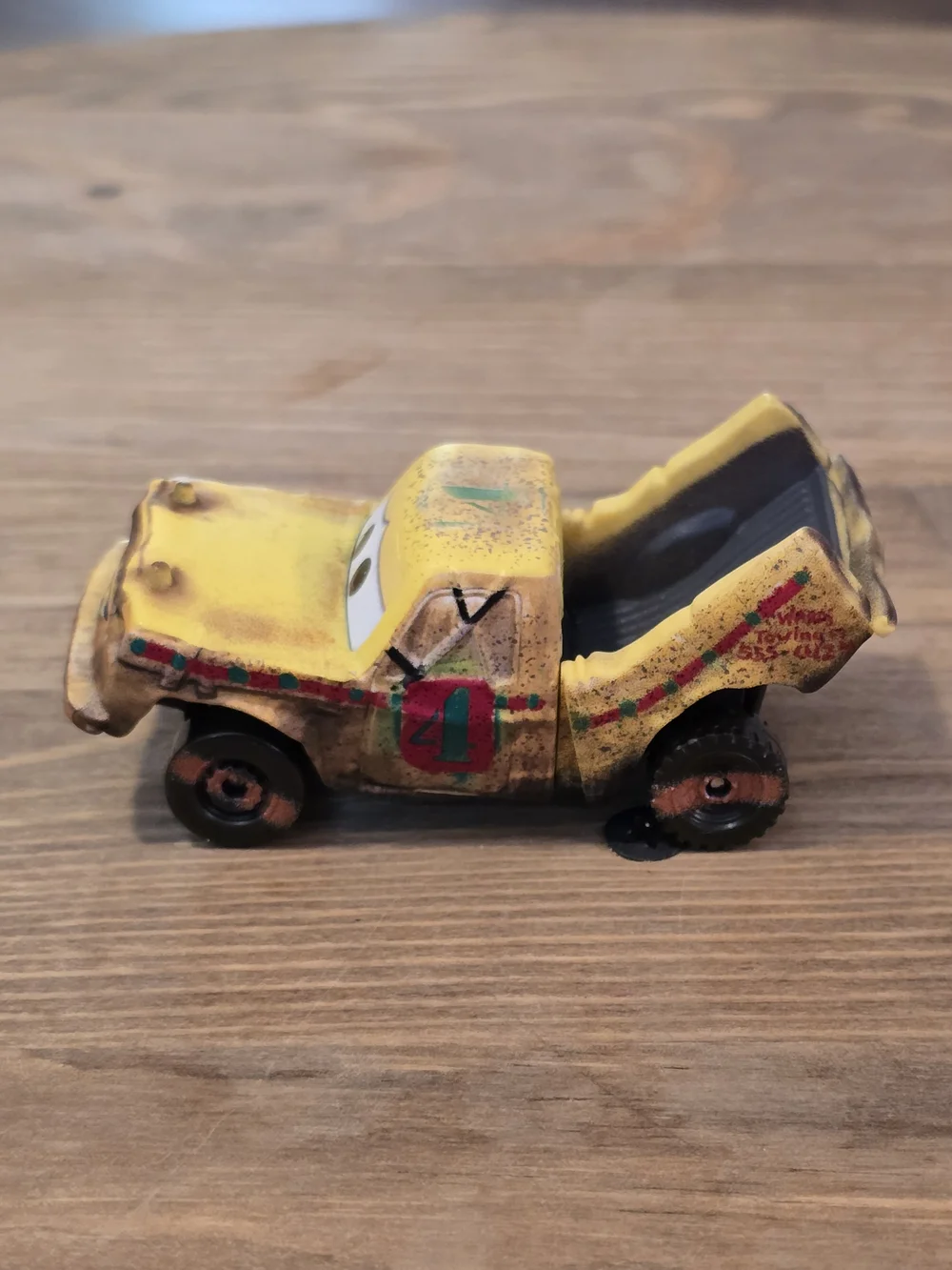 Disney Pixar Cars 3 Taco Die-Cast Push Toy Truck - Picture 4 of 6